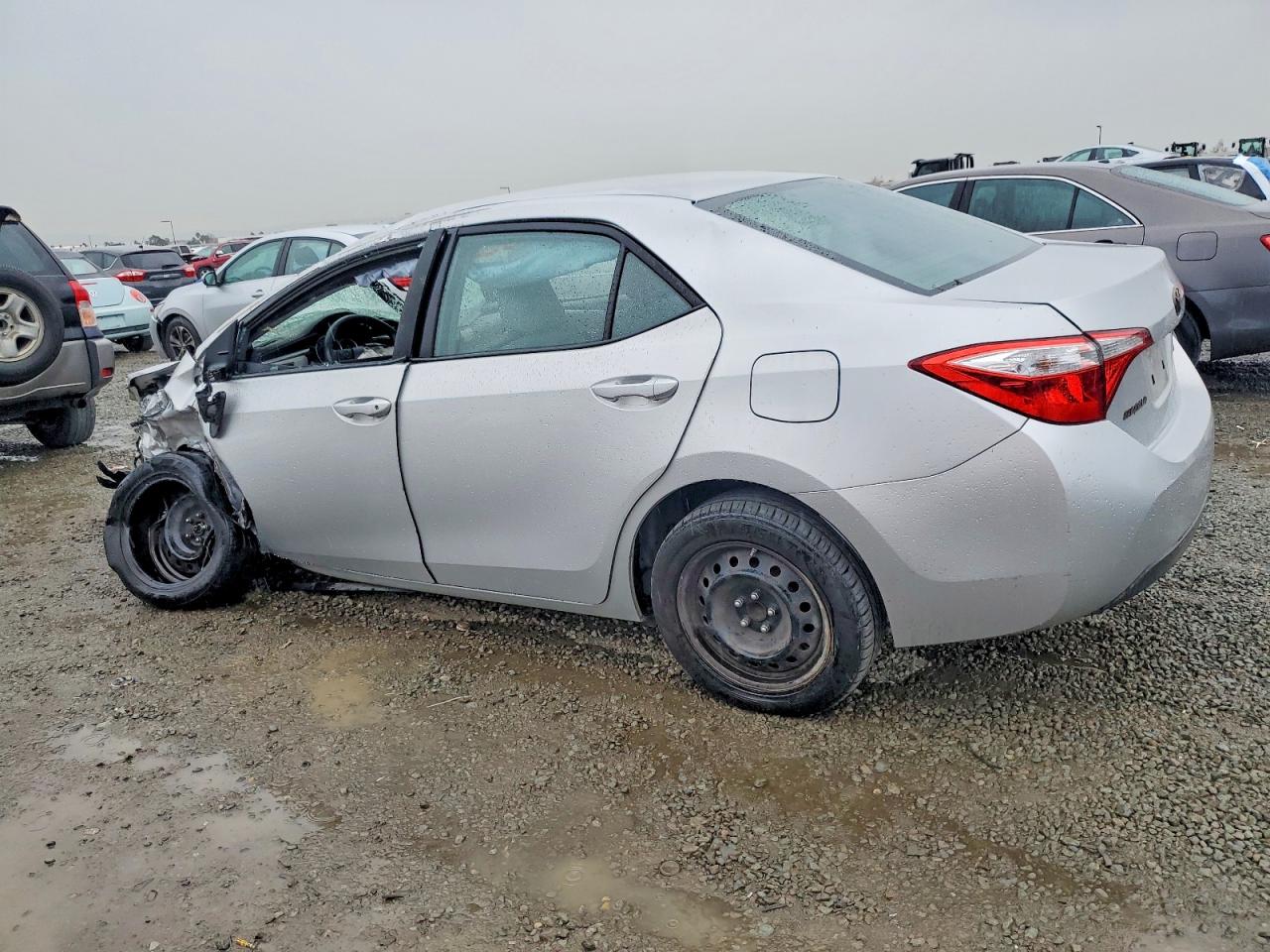 2016 TOYOTA COROLLA L photo 2