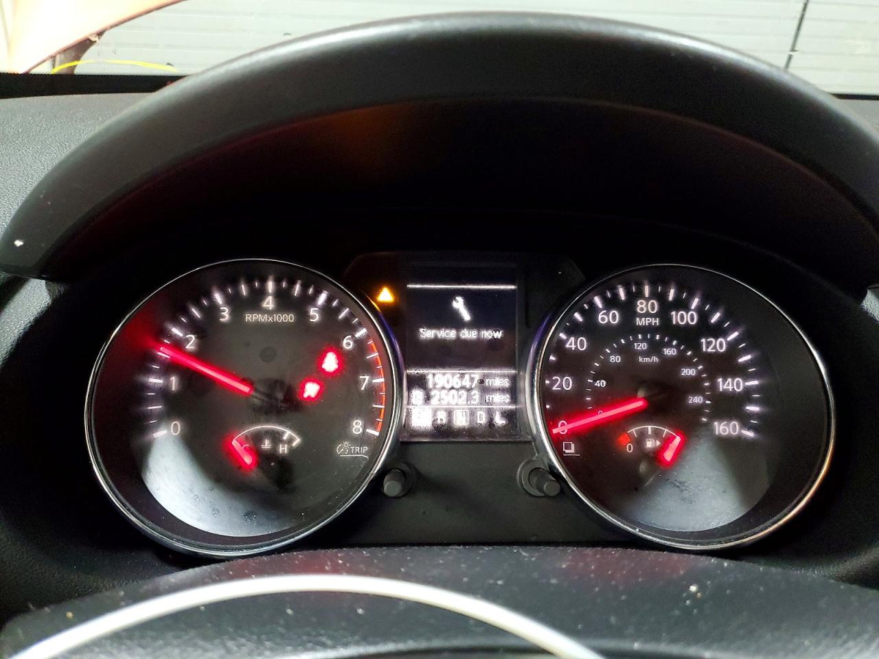 2011 NISSAN ROGUE S photo 9