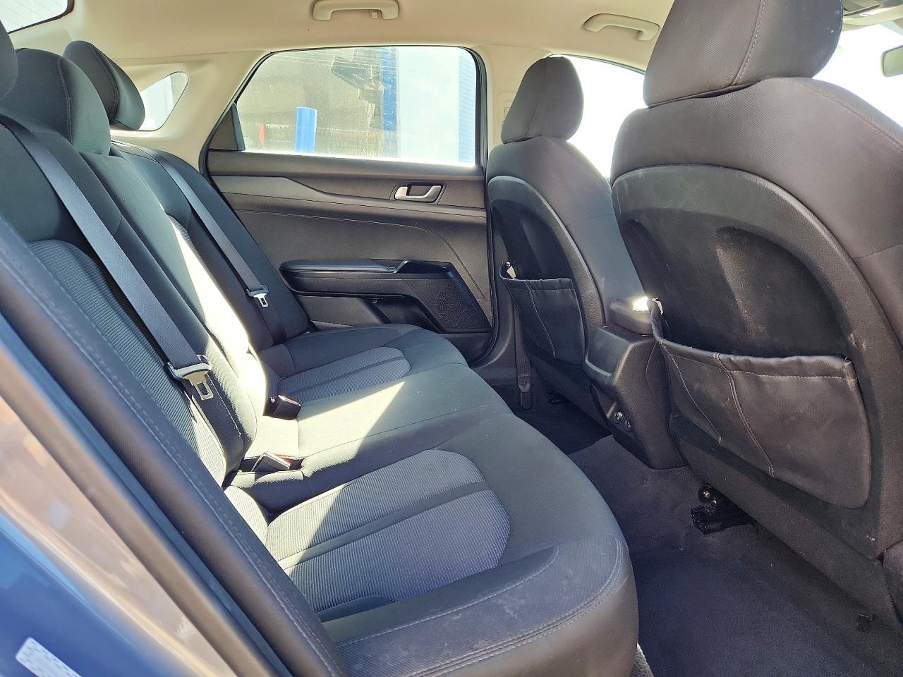 2023 KIA K5 LXS photo 10