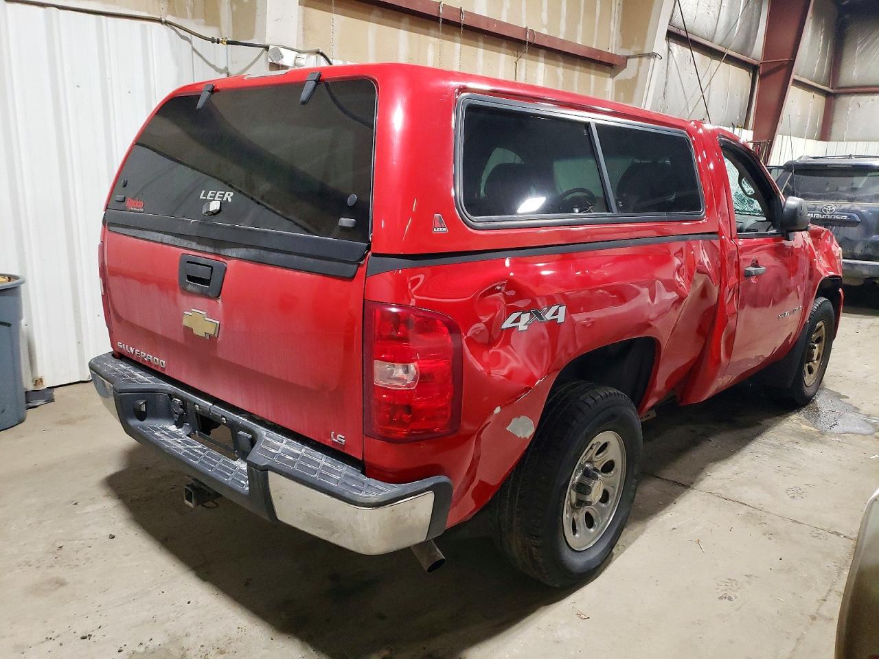 2009 CHEVROLET SILVERADO K1500 photo 3