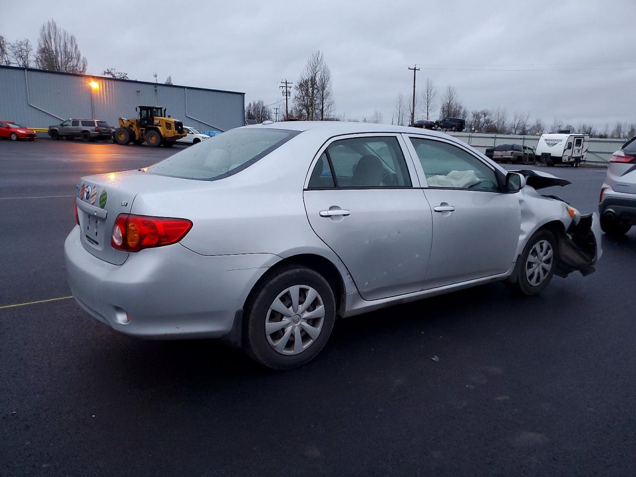 2010 TOYOTA COROLLA BASE photo 5