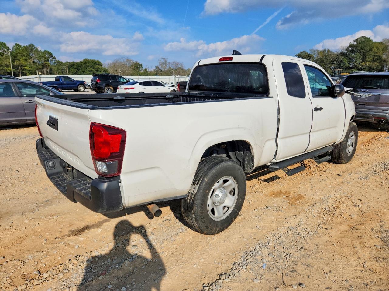 2022 TOYOTA TACOMA ACCESS CAB photo 3