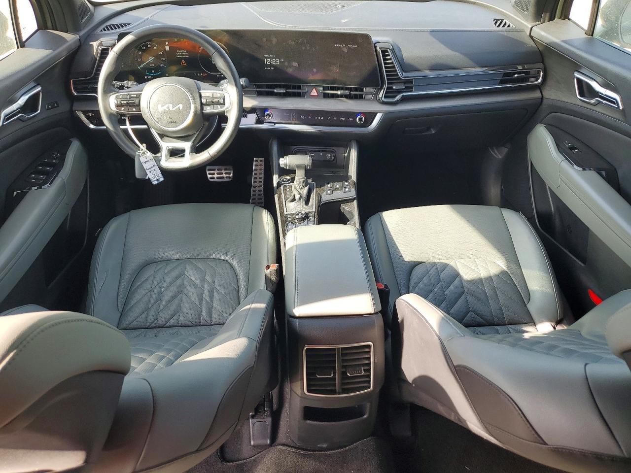 2023 KIA SPORTAGE X-PRO photo 8