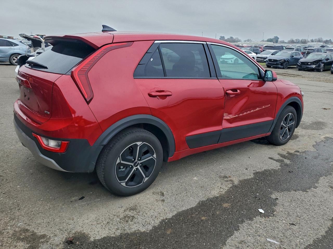 2025 KIA NIRO LX photo 3