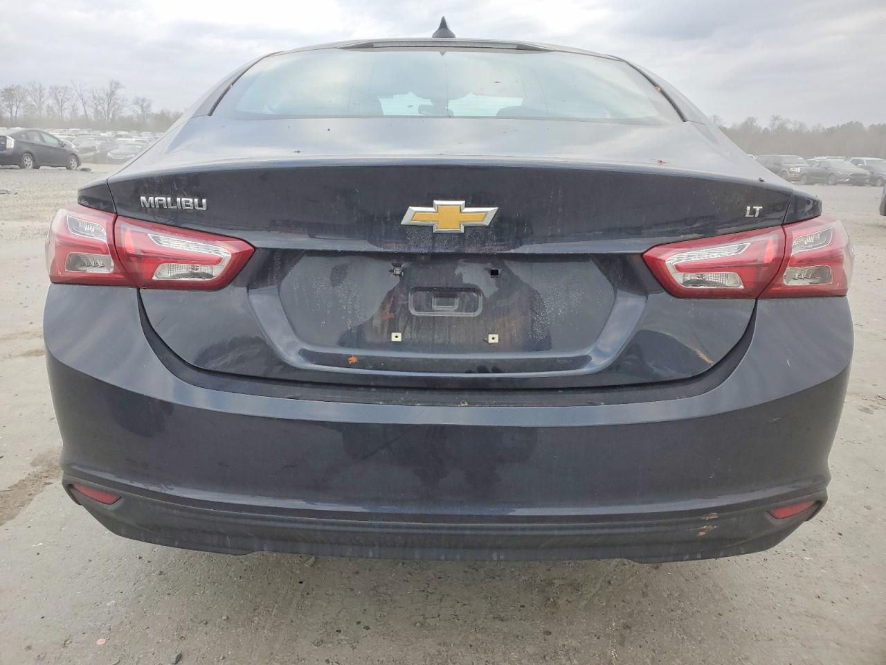 2022 CHEVROLET MALIBU LT photo 6