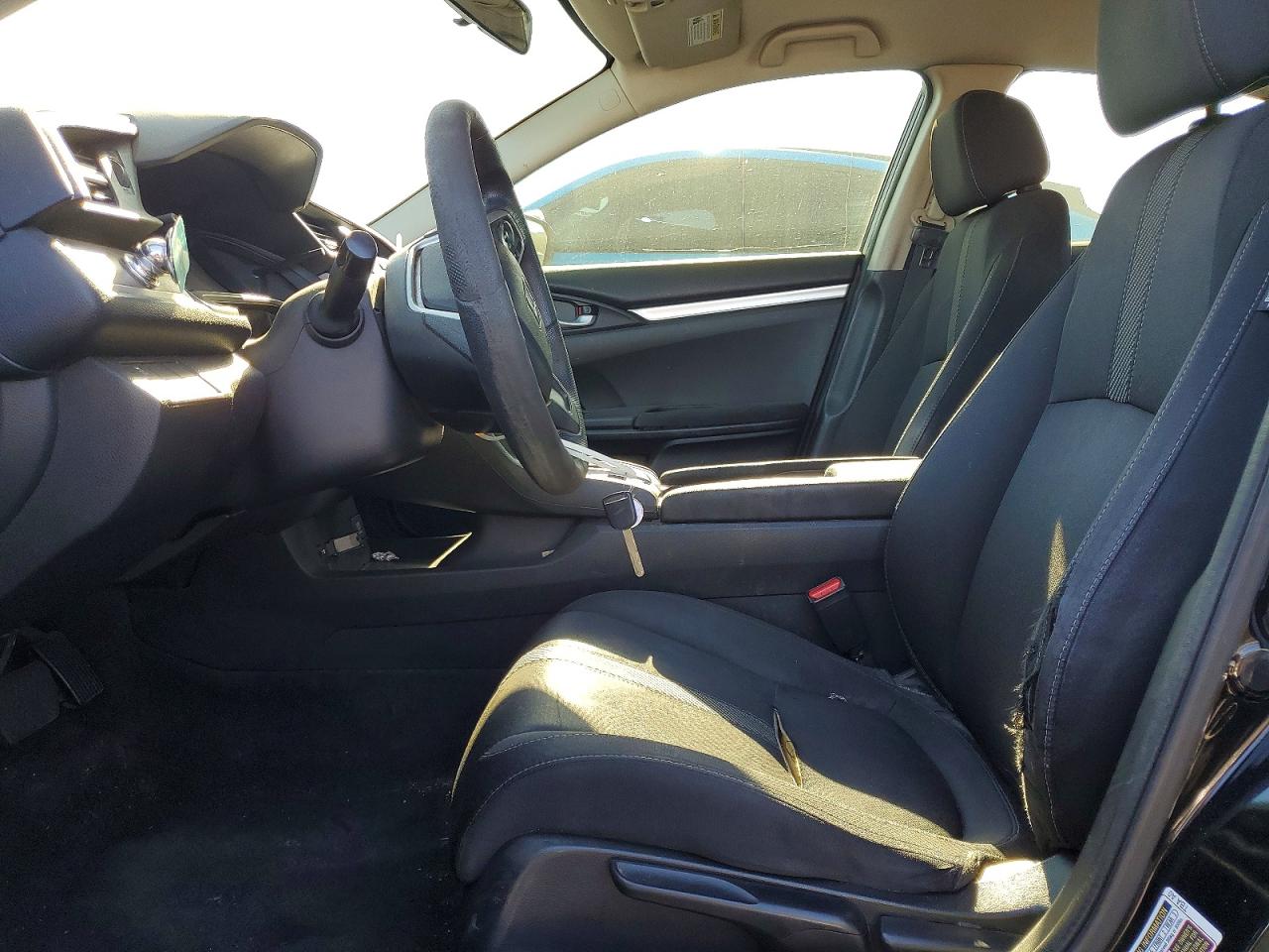 2016 HONDA CIVIC LX photo 7