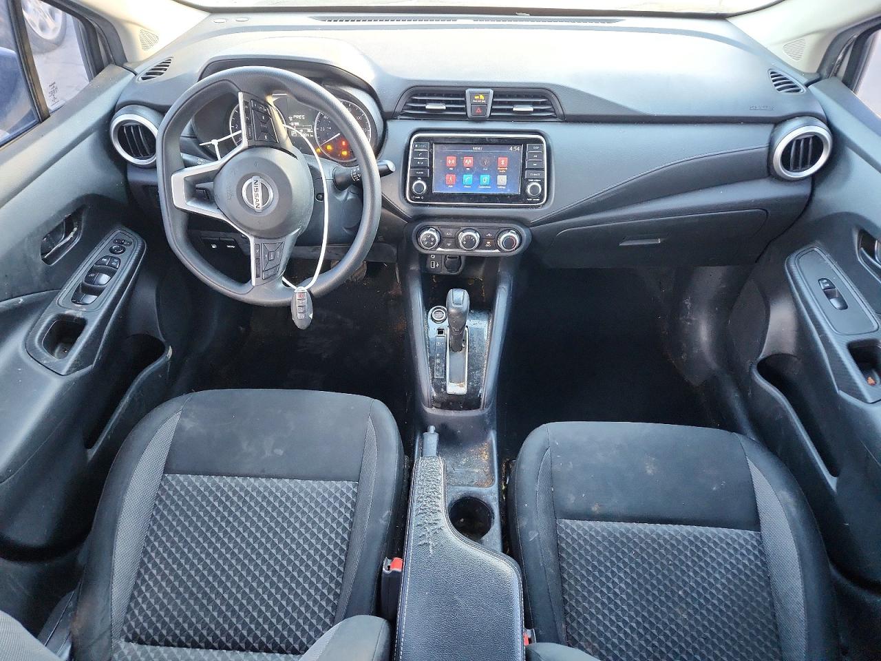 2020 NISSAN VERSA S photo 8