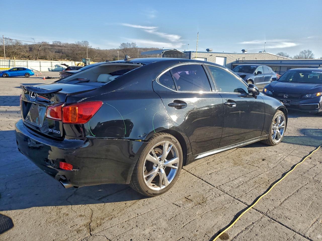 2010 LEXUS IS 350 photo 3