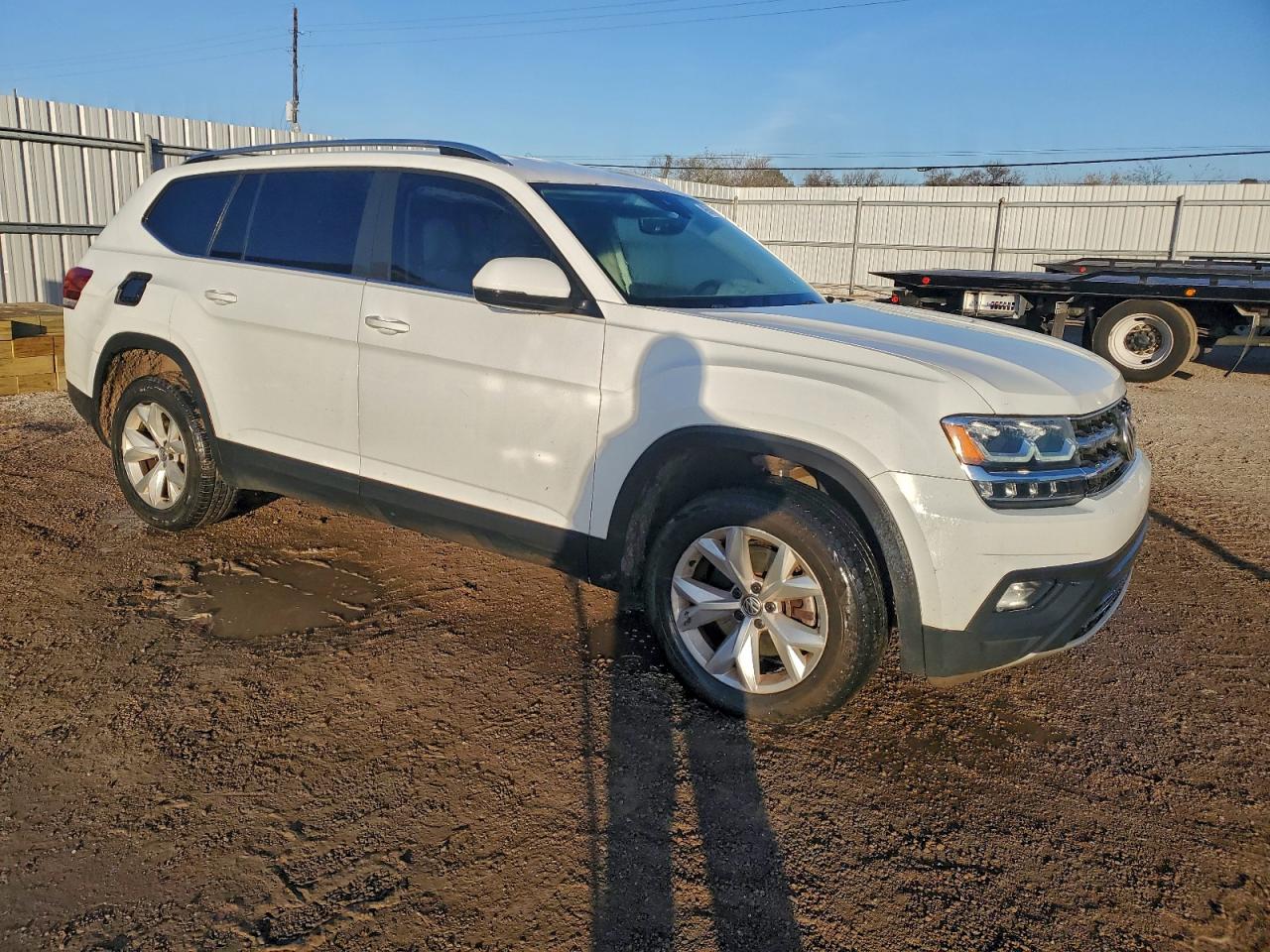 2018 VOLKSWAGEN ATLAS SE photo 4