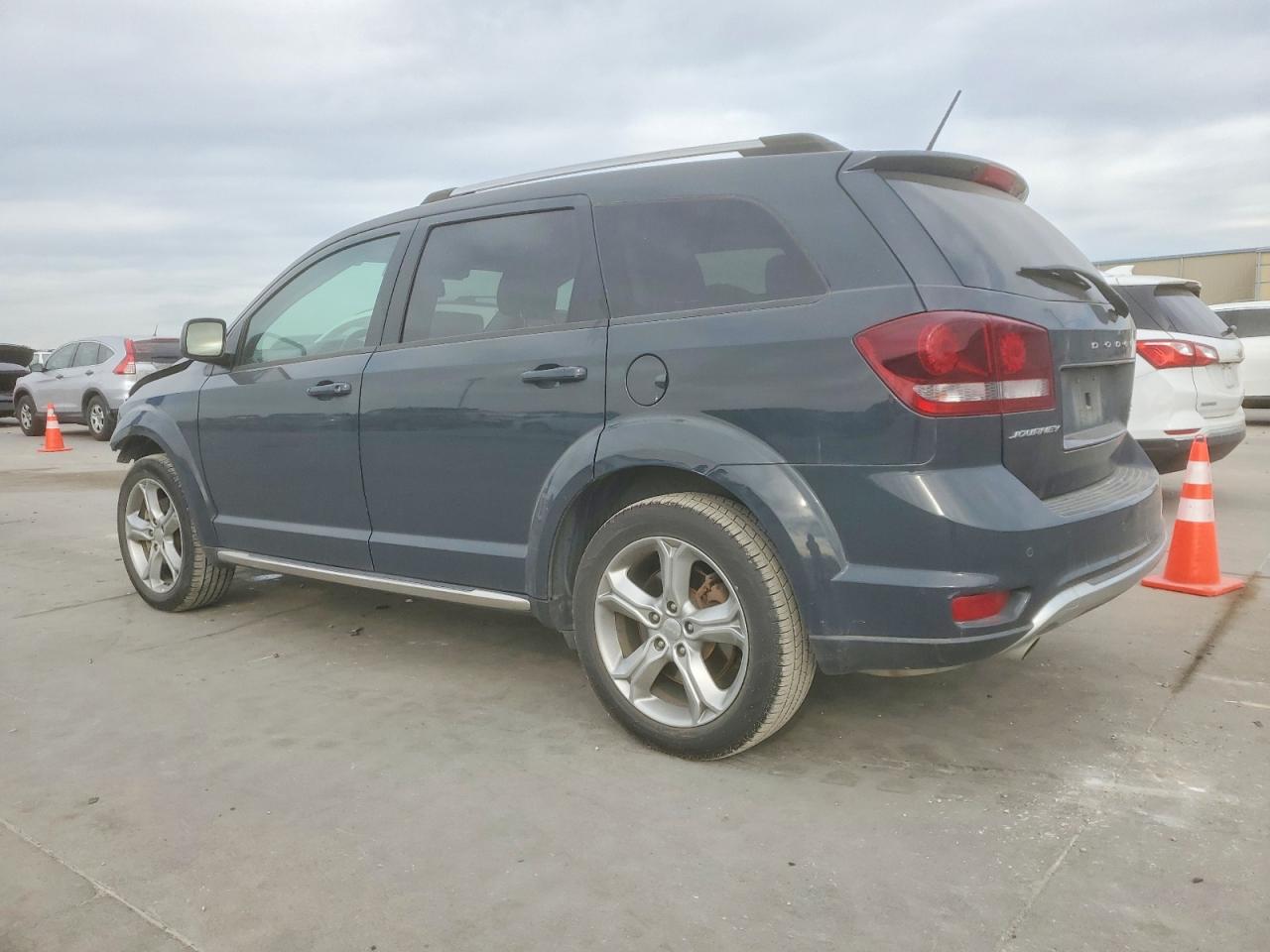 2017 DODGE JOURNEY CROSSROAD photo 2