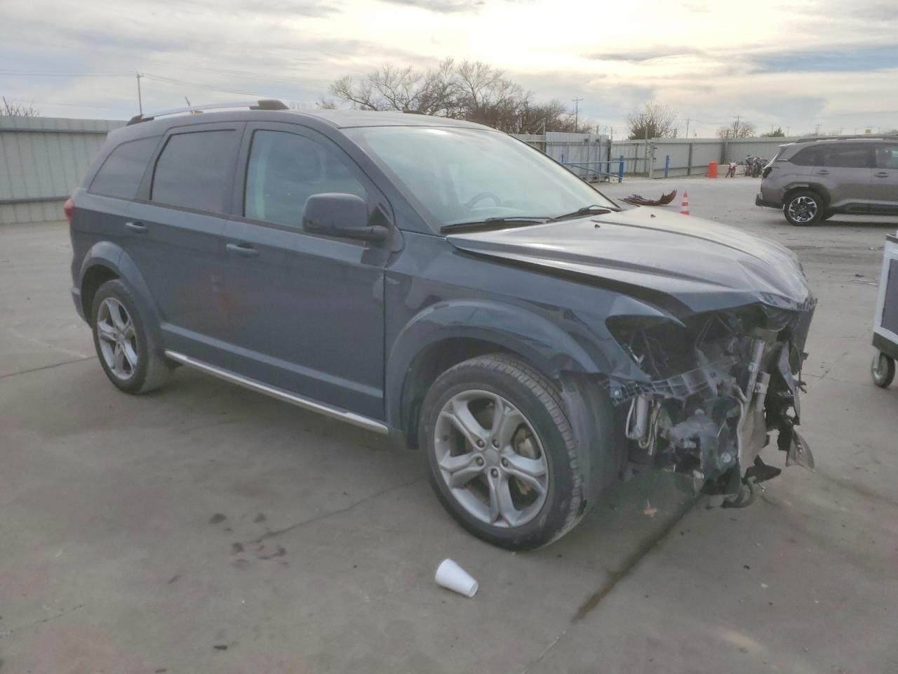 2017 DODGE JOURNEY CROSSROAD photo 4