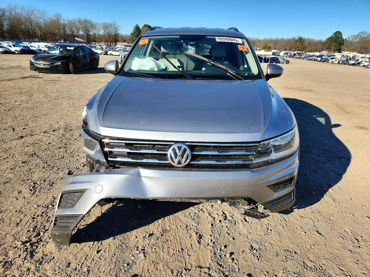 2021 VOLKSWAGEN TIGUAN SE photo 5