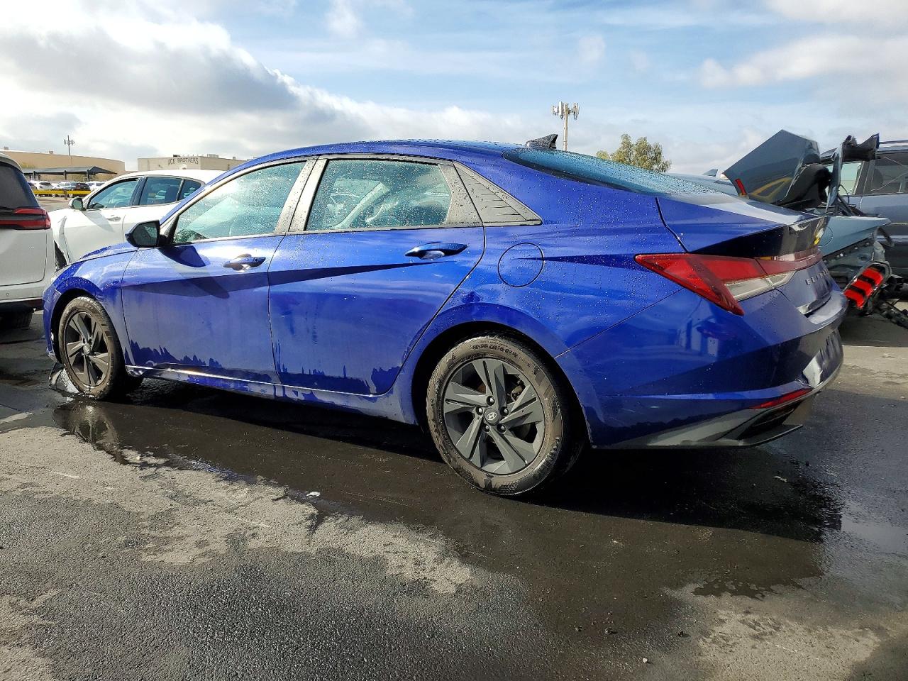 2021 HYUNDAI ELANTRA SEL photo 5