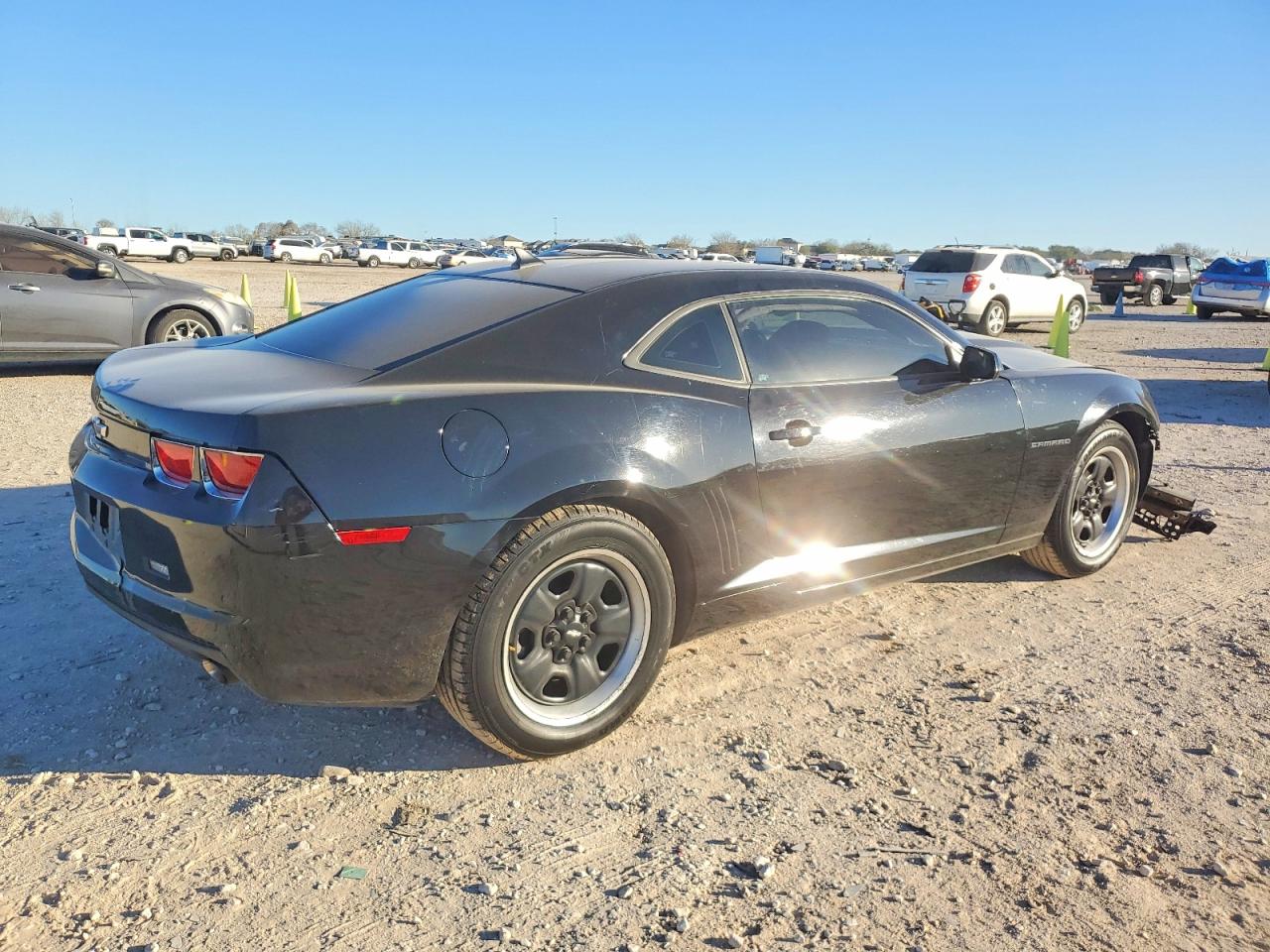 2011 CHEVROLET CAMARO LS photo 3