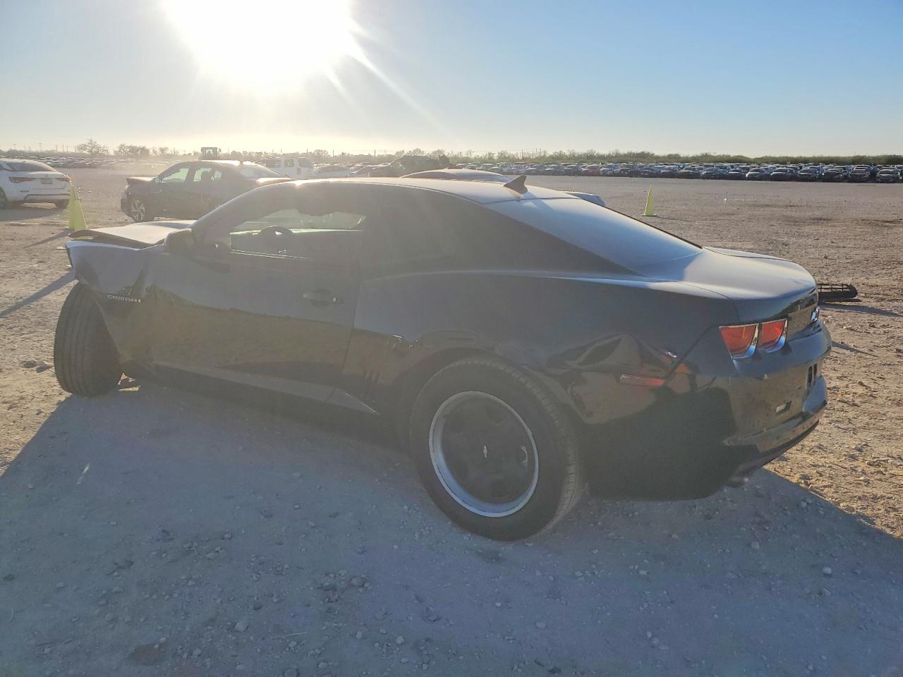 2011 CHEVROLET CAMARO LS photo 2