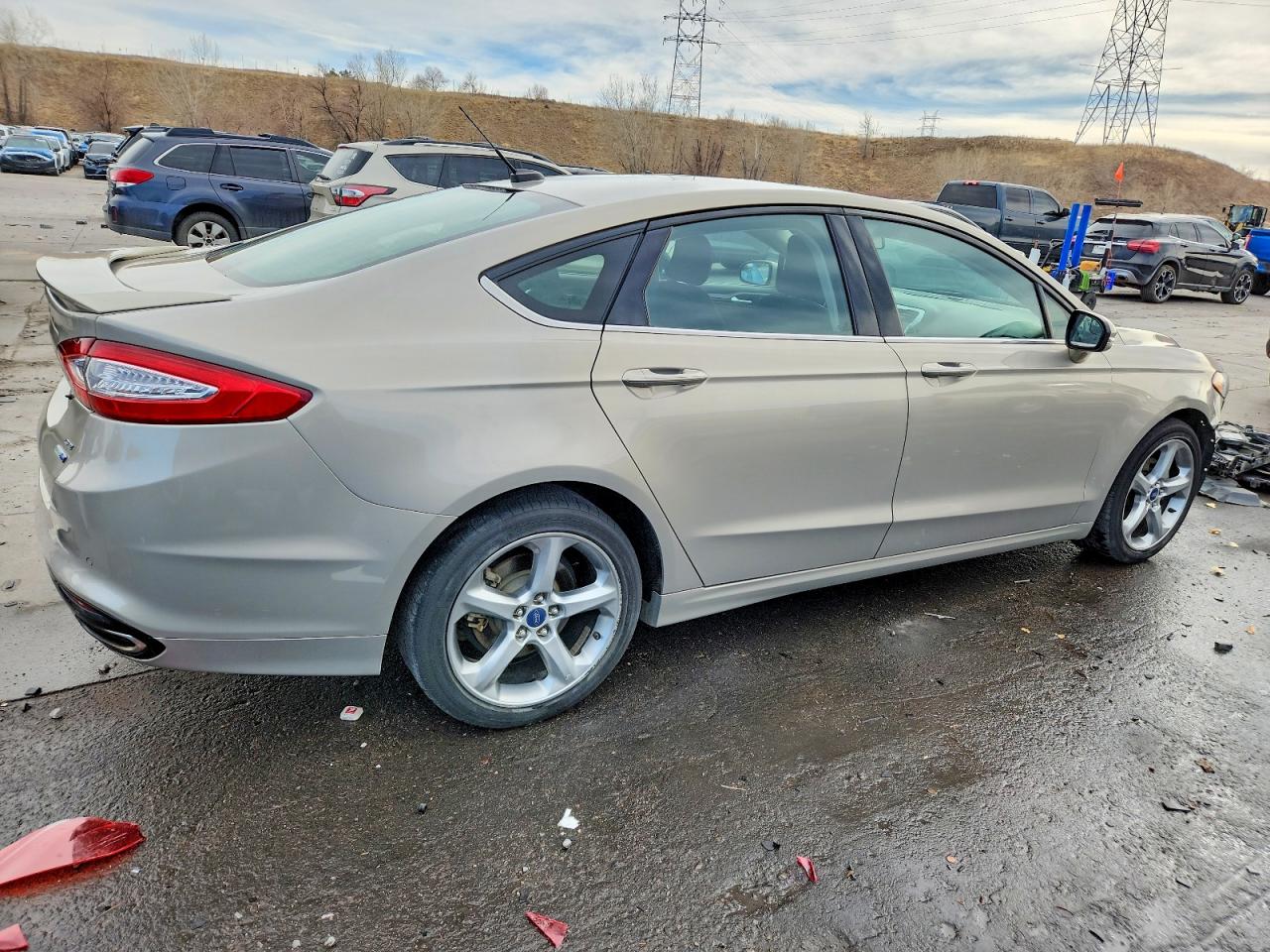 2015 FORD FUSION SE photo 3