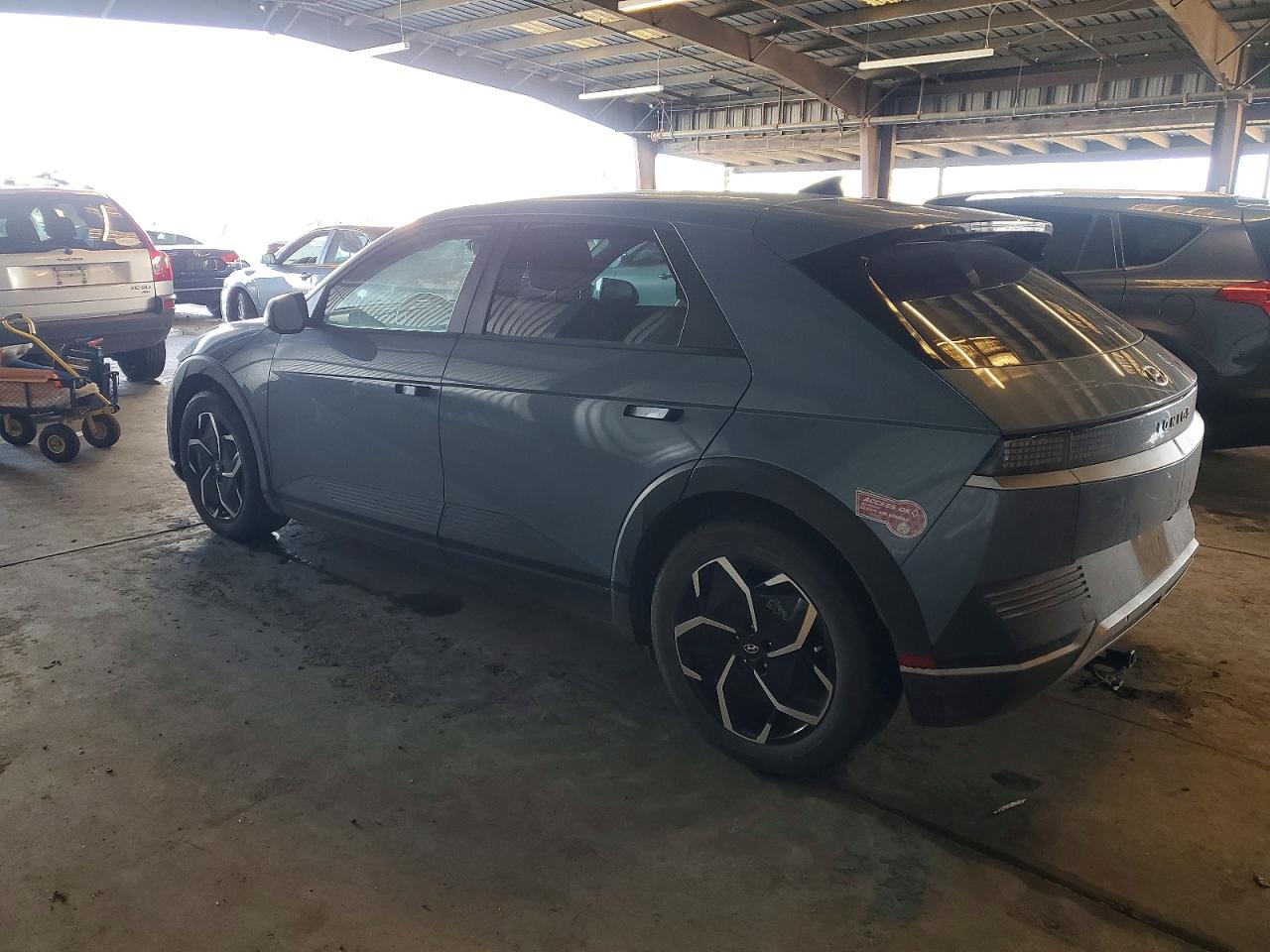 2023 HYUNDAI IONIQ 5 SEL photo 2