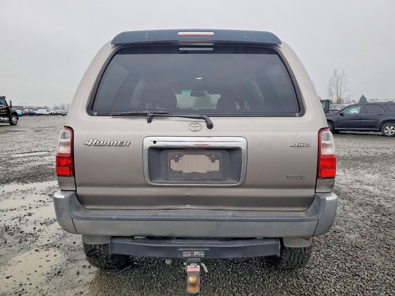 2002 TOYOTA 4RUNNER SR5 photo 11