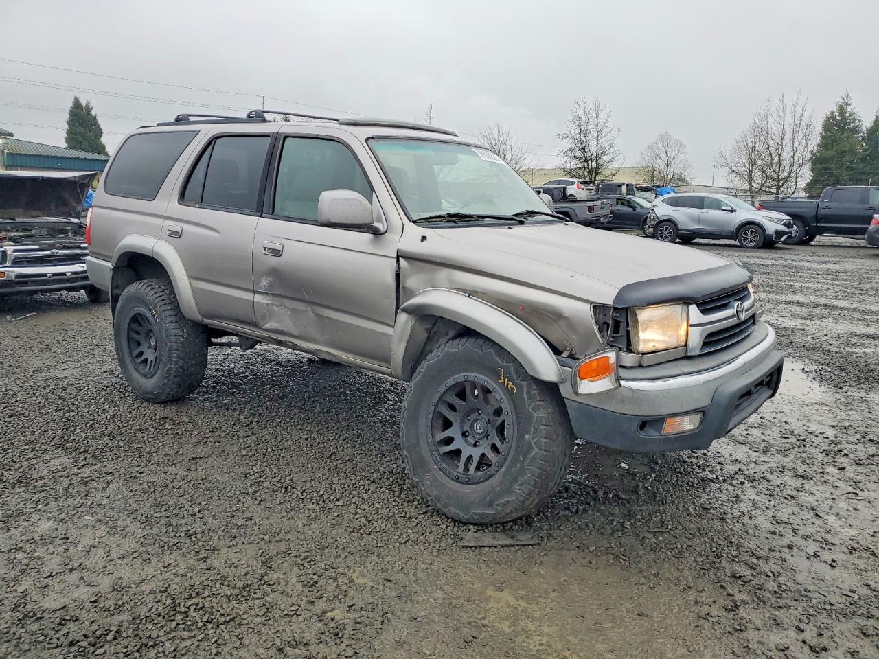 2002 TOYOTA 4RUNNER SR5 photo 7