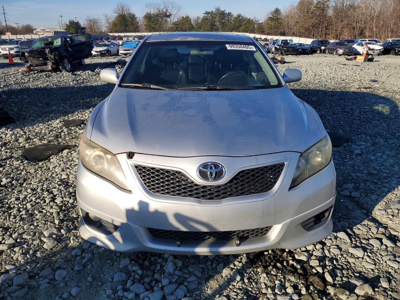 2011 TOYOTA CAMRY BASE photo 9