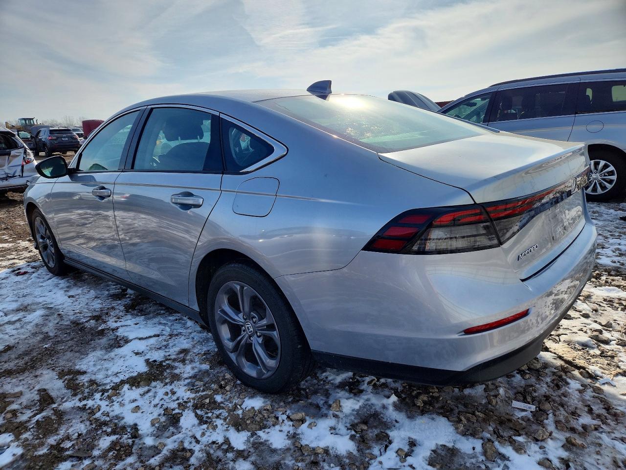 2024 HONDA ACCORD EX photo 2