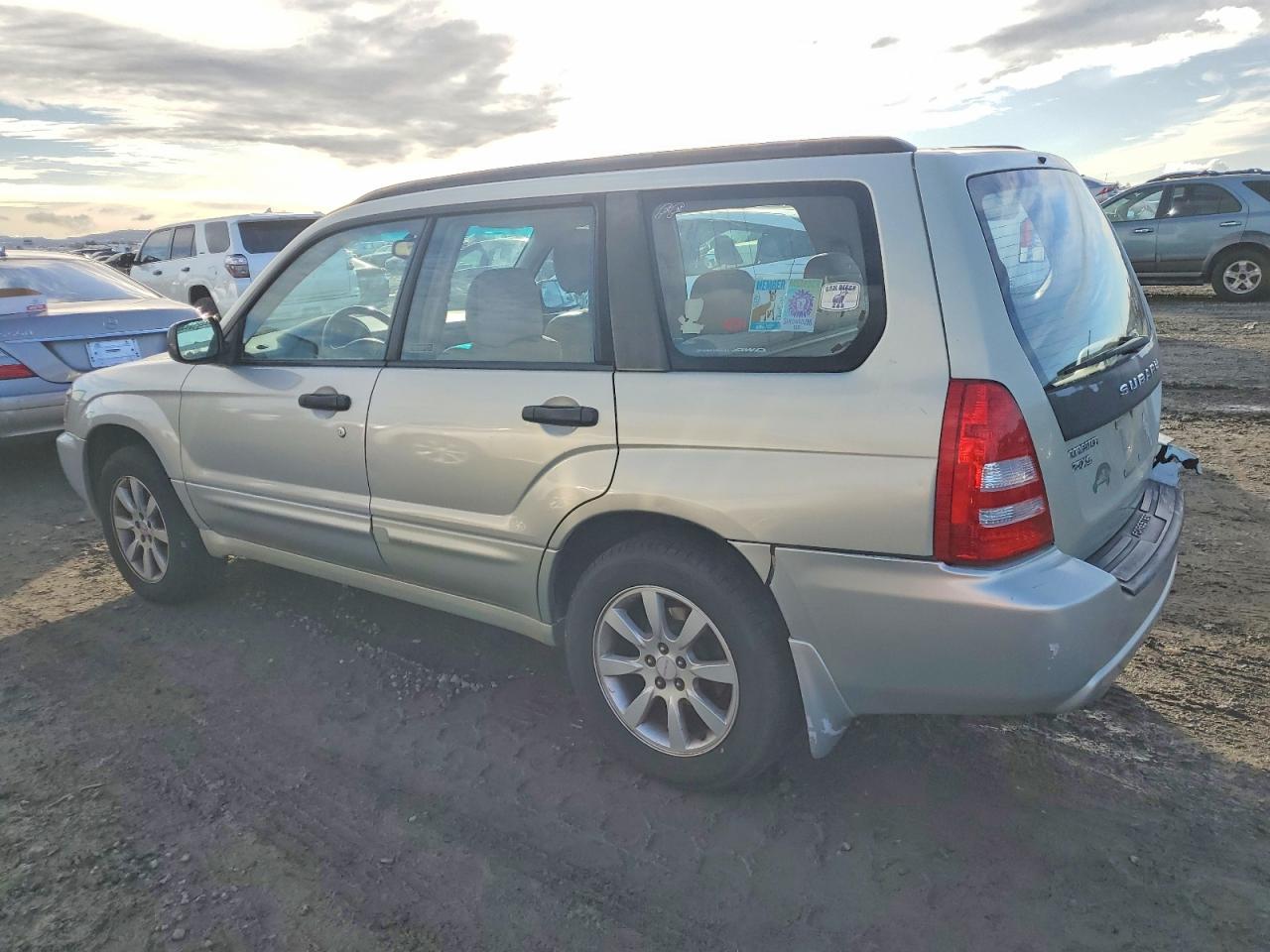 2005 SUBARU FORESTER 2.5X photo 2