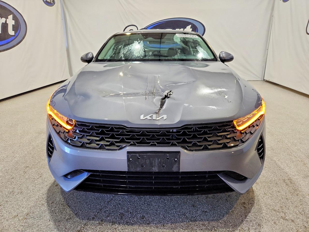 2023 KIA K5 LXS photo 5