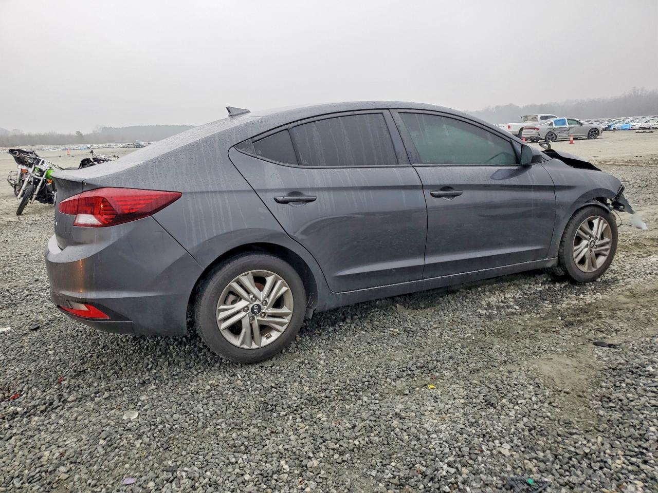 2020 HYUNDAI ELANTRA SEL photo 3
