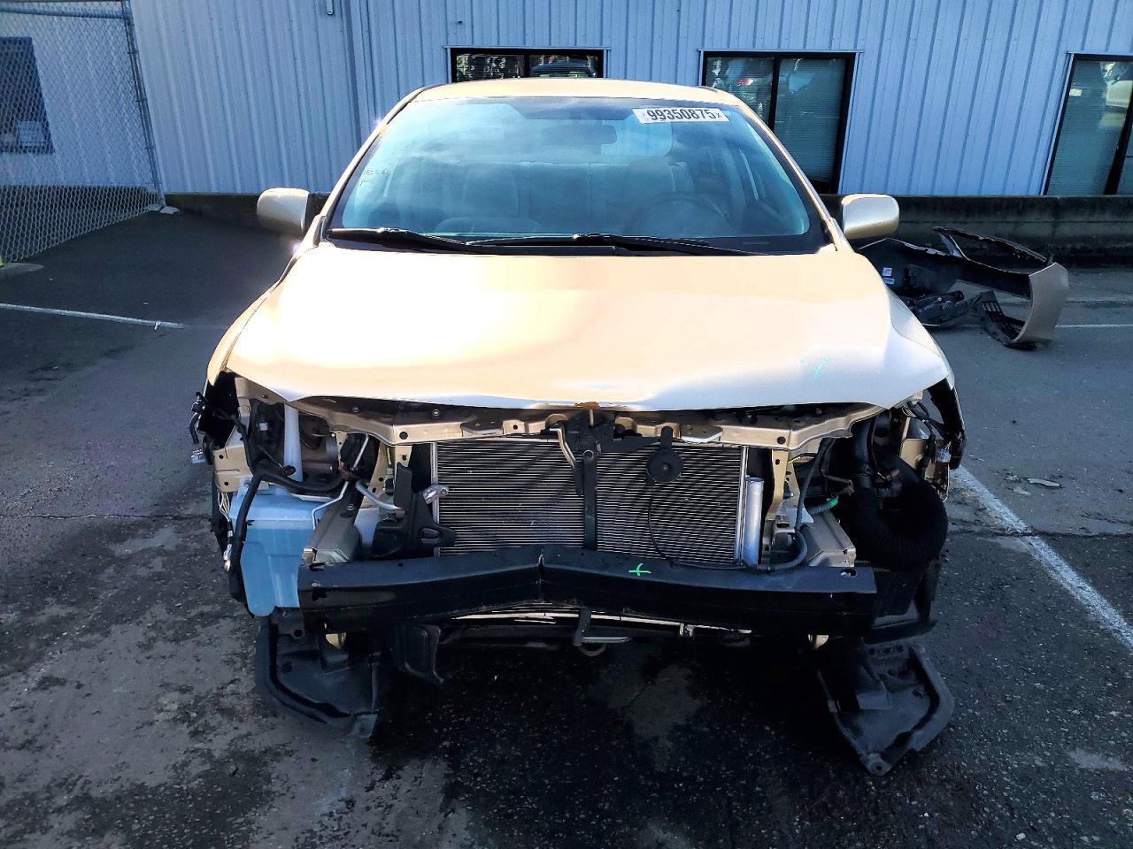 2013 TOYOTA COROLLA BASE photo 5