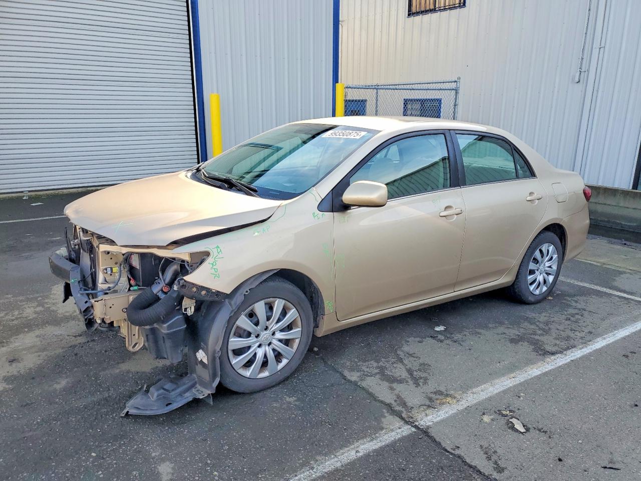 2013 TOYOTA COROLLA