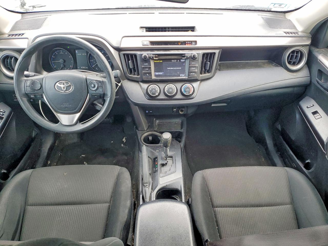 2017 TOYOTA RAV4 LE photo 8