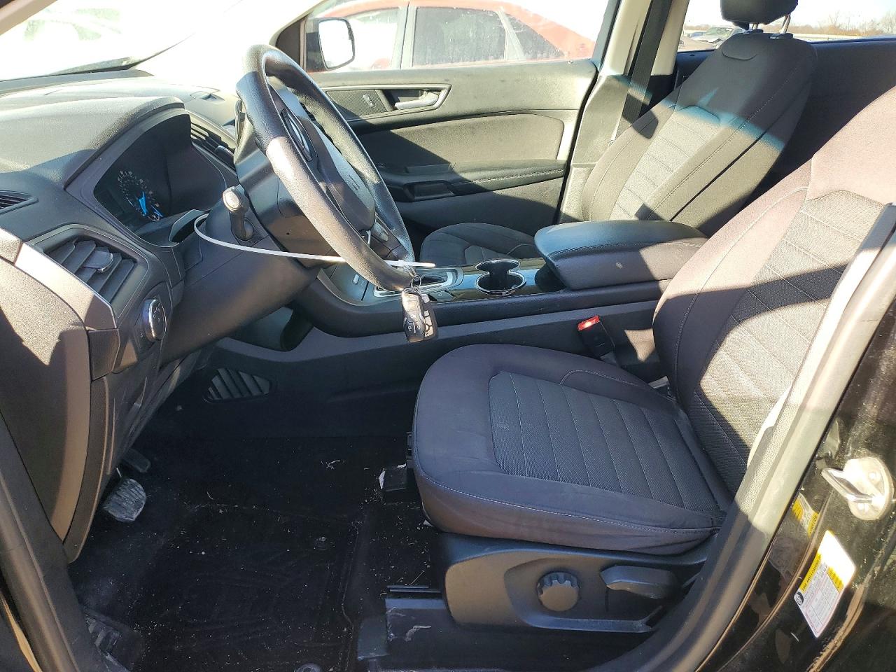 2016 FORD EDGE SE photo 19