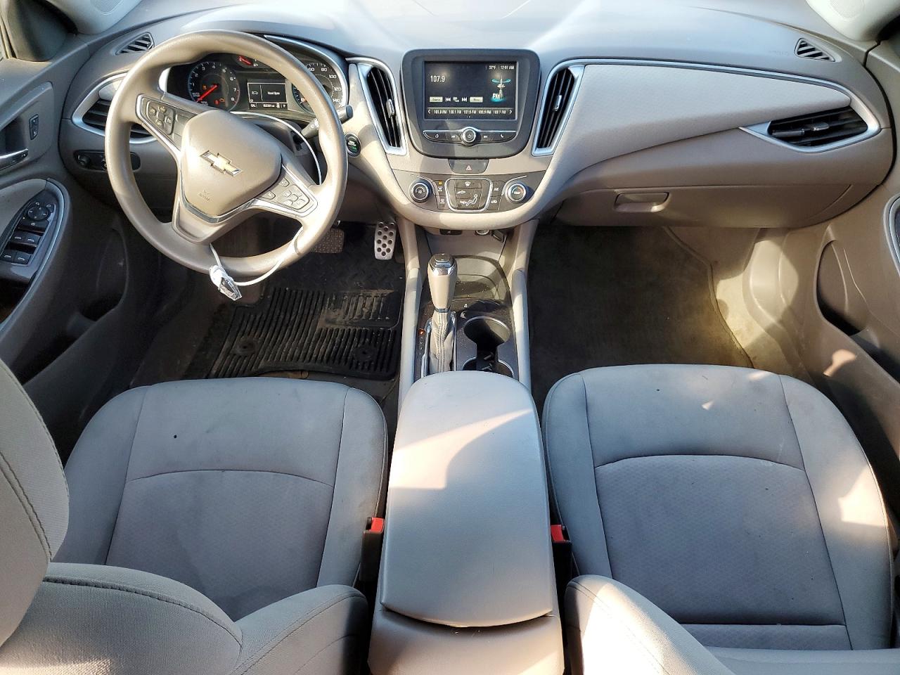 2016 CHEVROLET MALIBU LS photo 8