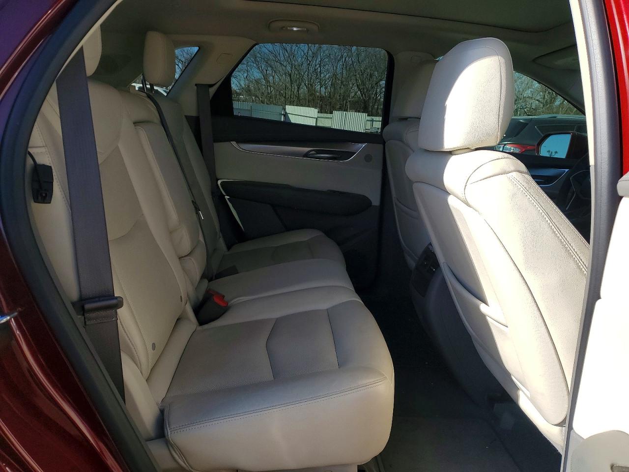 2017 CADILLAC XT5 LUXURY photo 11