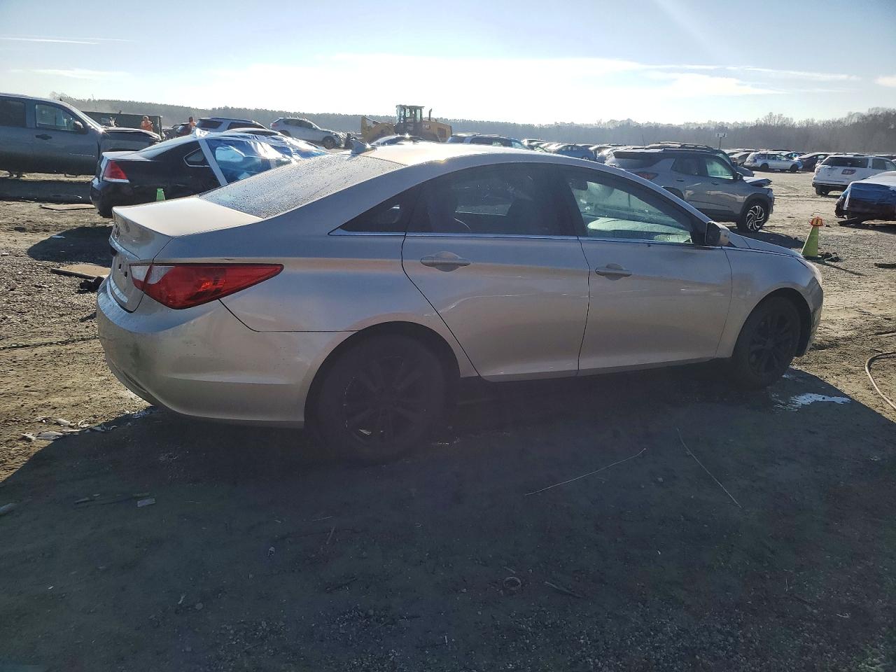 2011 HYUNDAI SONATA GLS photo 3