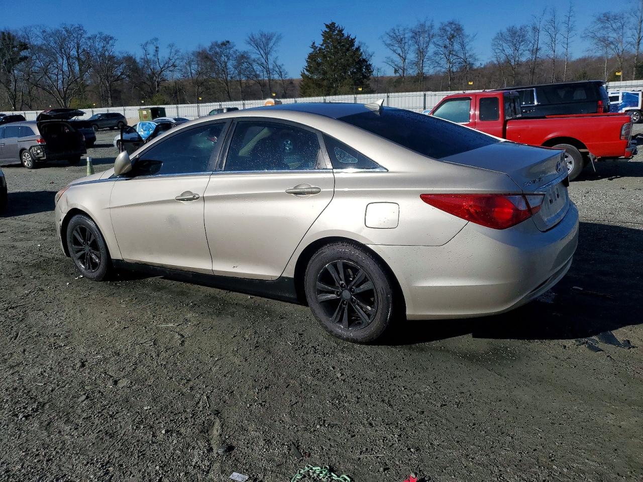 2011 HYUNDAI SONATA GLS photo 2