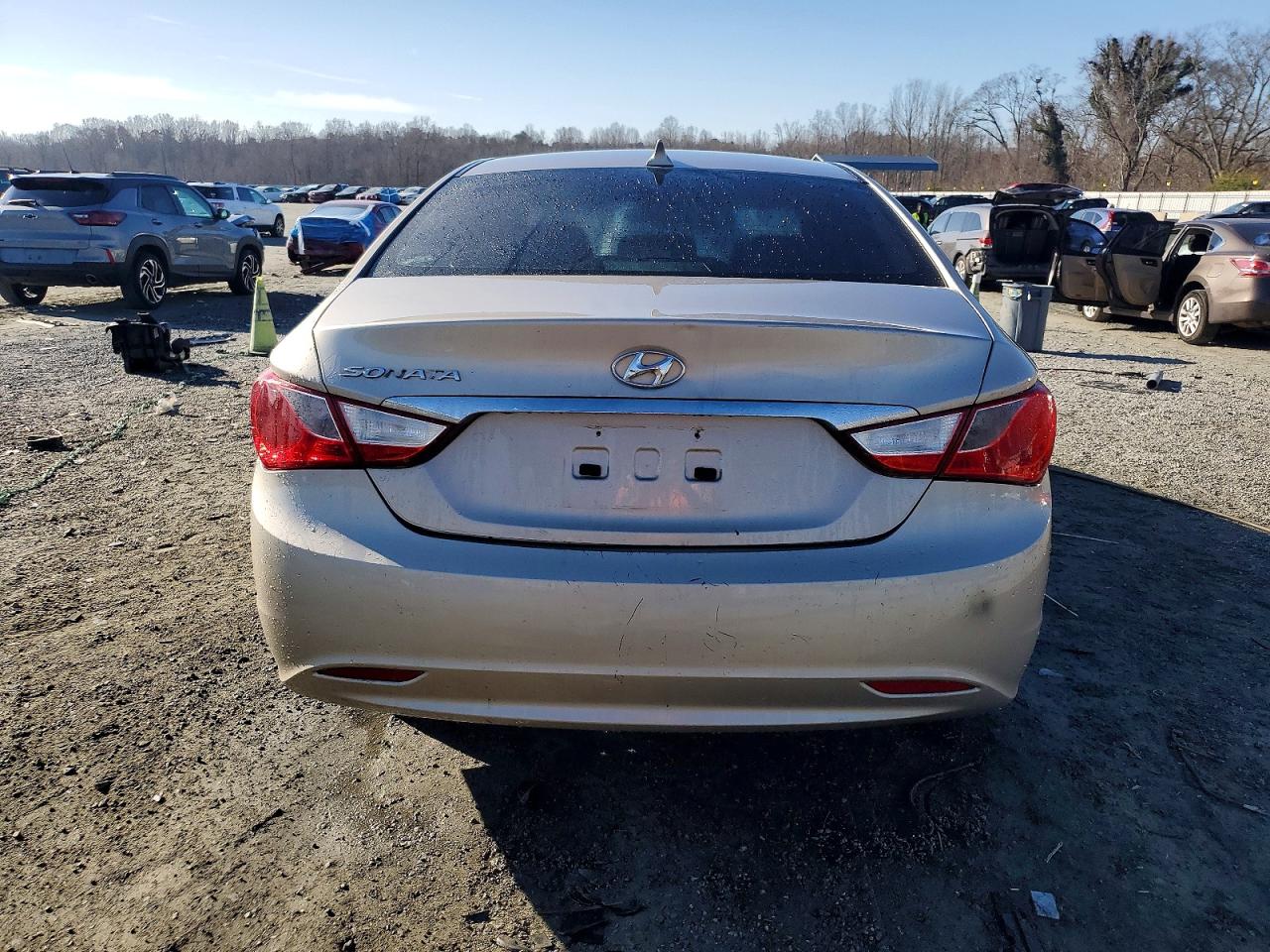 2011 HYUNDAI SONATA GLS photo 6