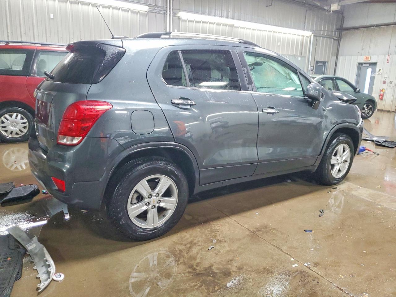 2018 CHEVROLET TRAX 1LT photo 3