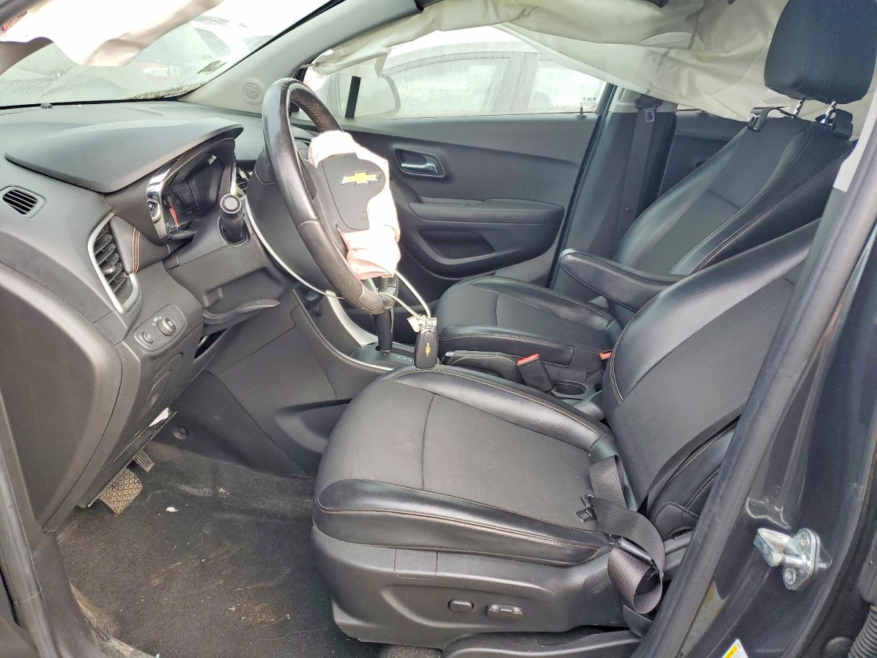 2018 CHEVROLET TRAX 1LT photo 7