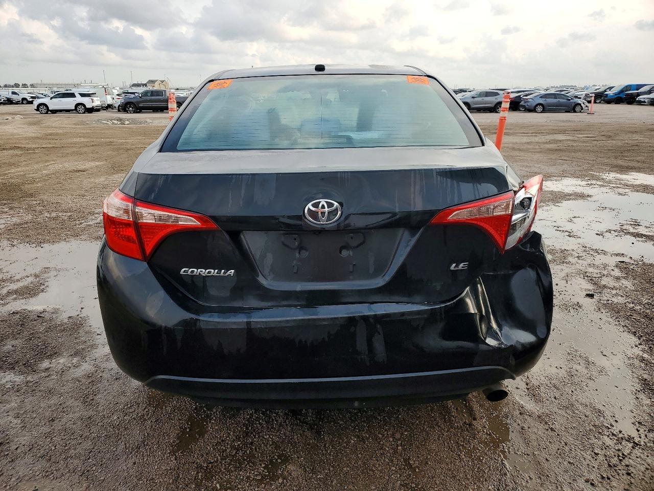 2018 TOYOTA COROLLA L photo 6