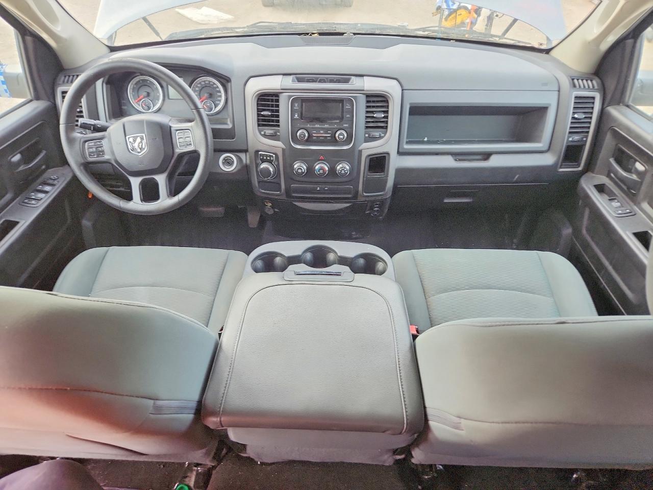 2019 RAM 1500 CLASSIC TRADESMAN photo 8