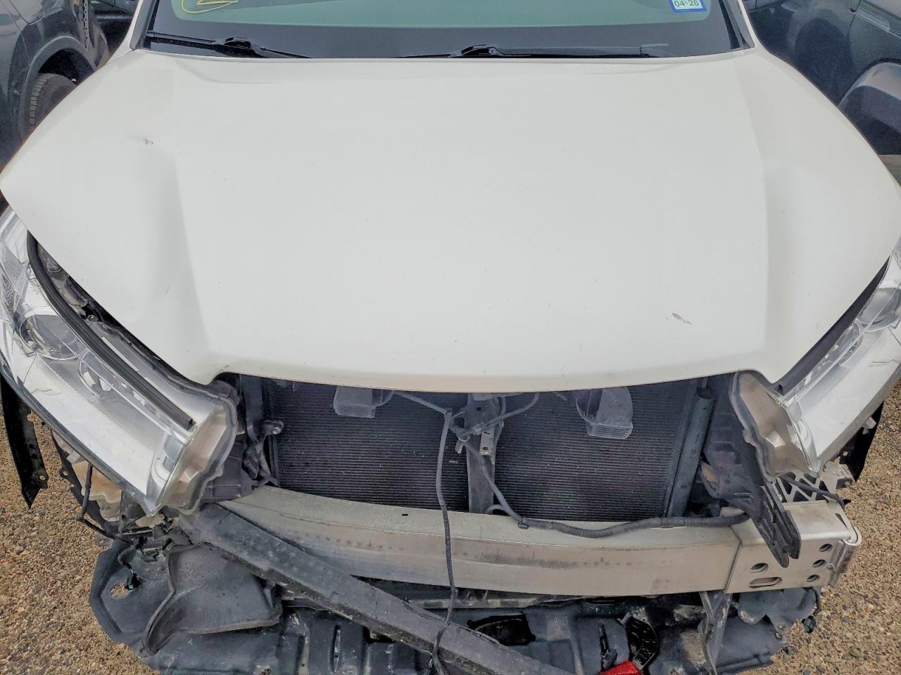 2018 TOYOTA HIGHLANDER SE photo 12