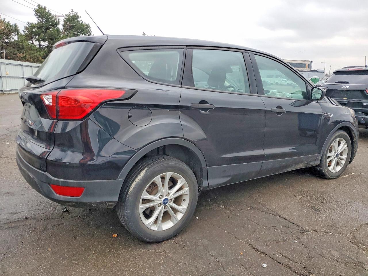 2019 FORD ESCAPE S photo 3