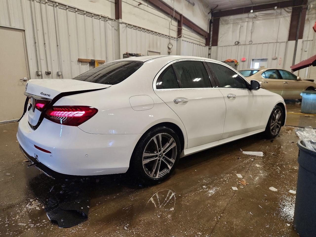 2023 MERCEDES-BENZ E 350 4MATIC photo 3