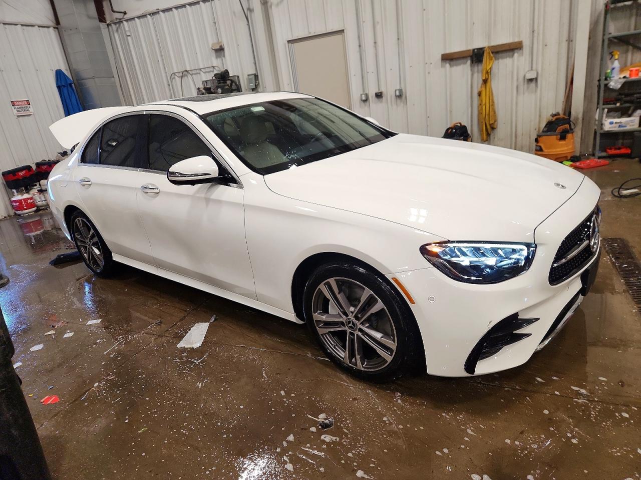 2023 MERCEDES-BENZ E 350 4MATIC photo 4