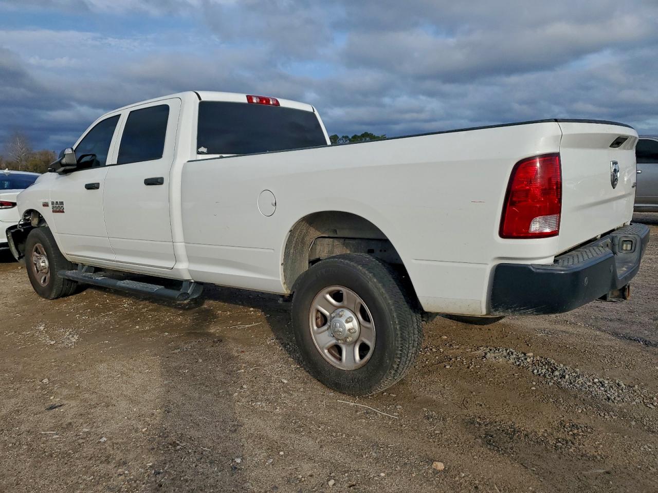 2018 RAM 2500 ST photo 2