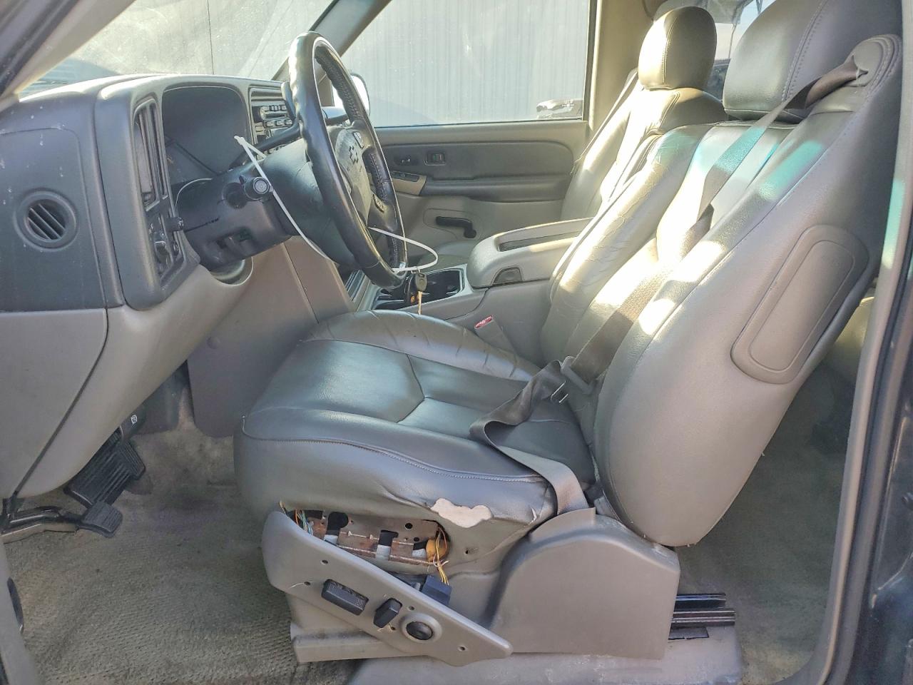 2003 CHEVROLET TAHOE C1500 photo 13