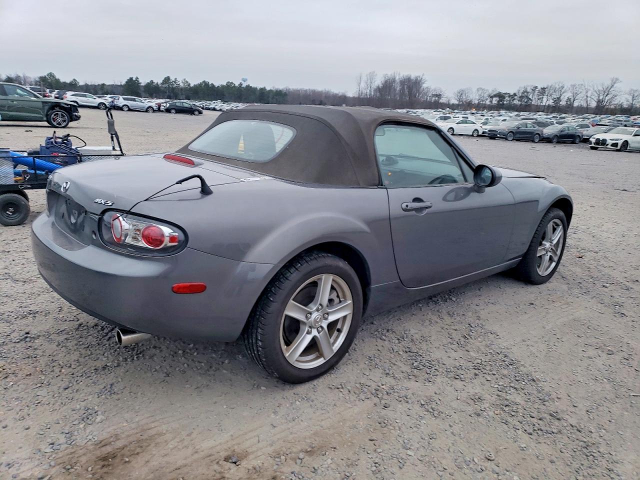 2006 MAZDA MX-5 MIATA photo 3