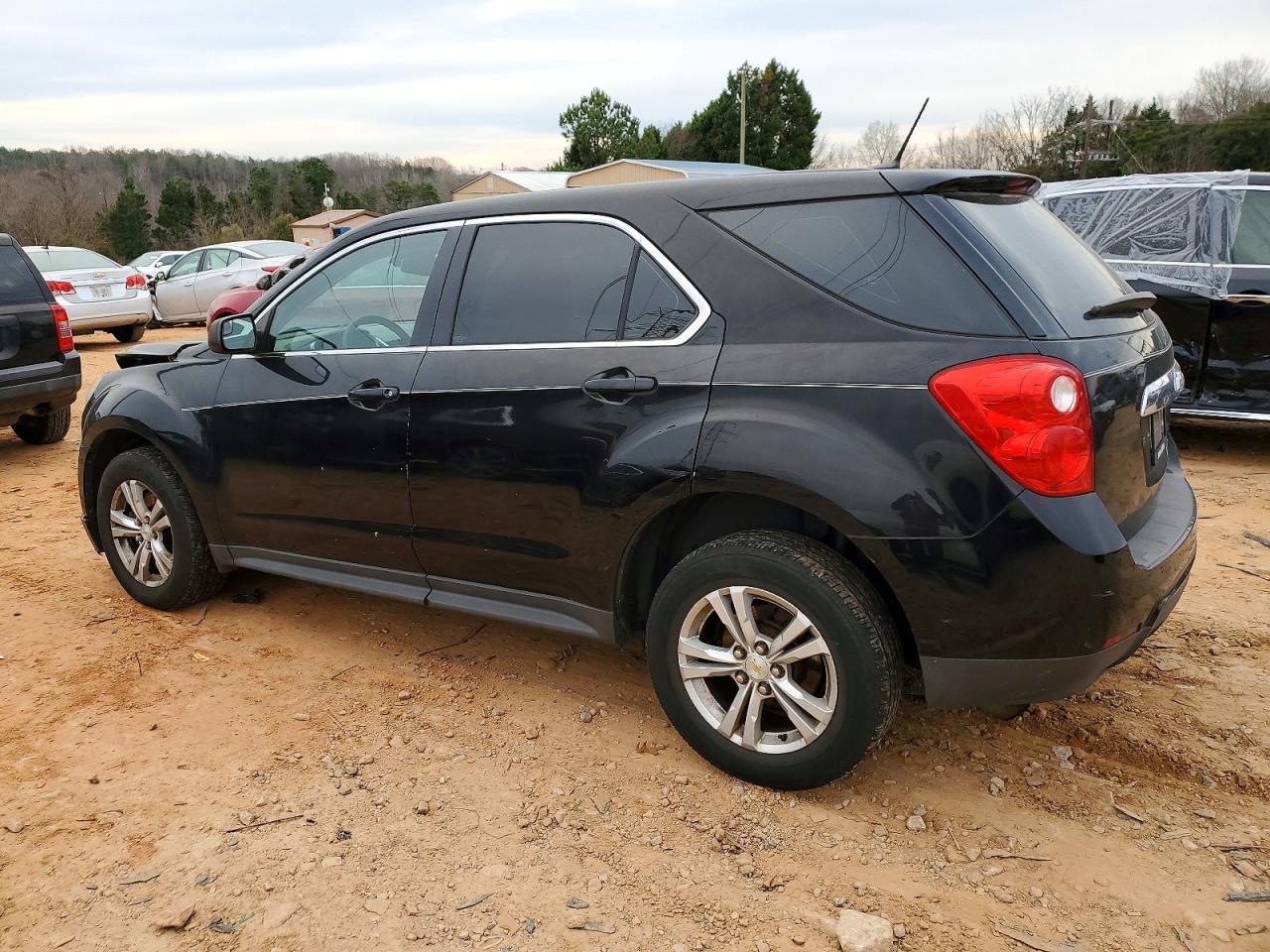 2013 CHEVROLET EQUINOX LS photo 3