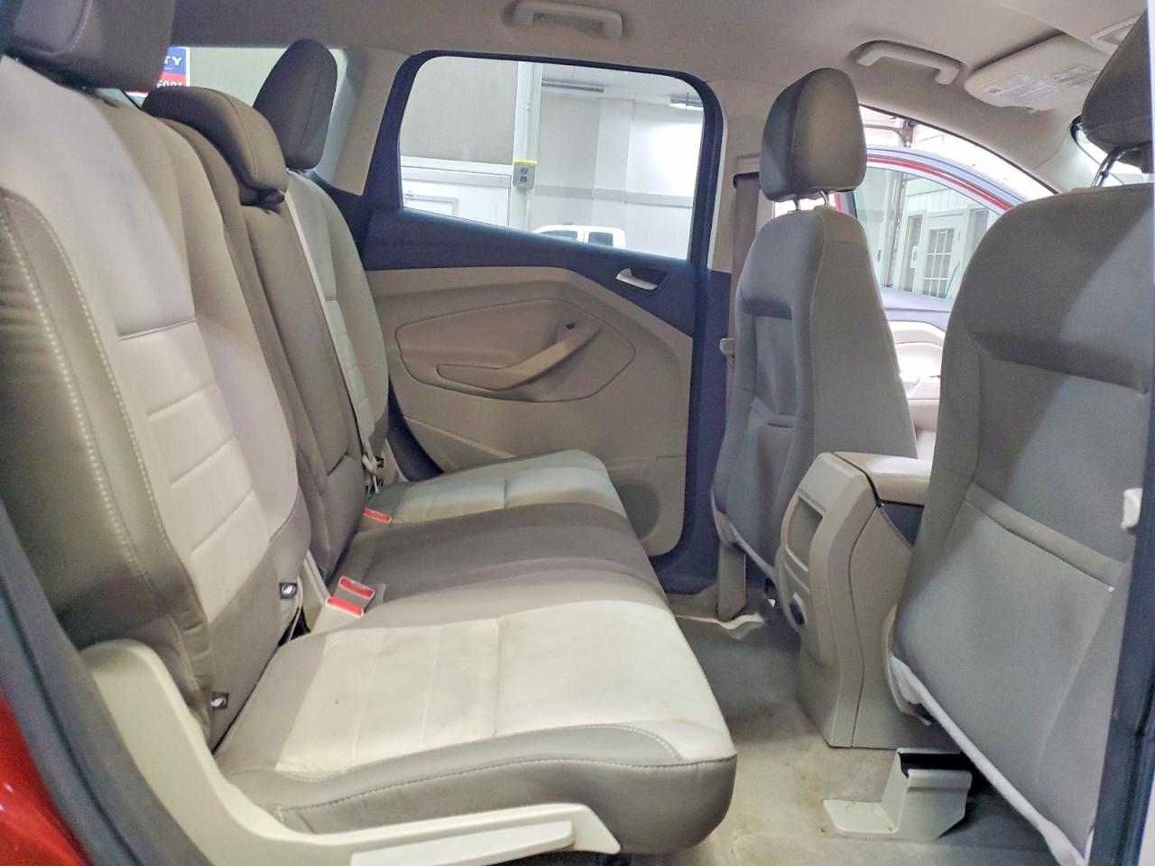 2014 FORD ESCAPE SE photo 11
